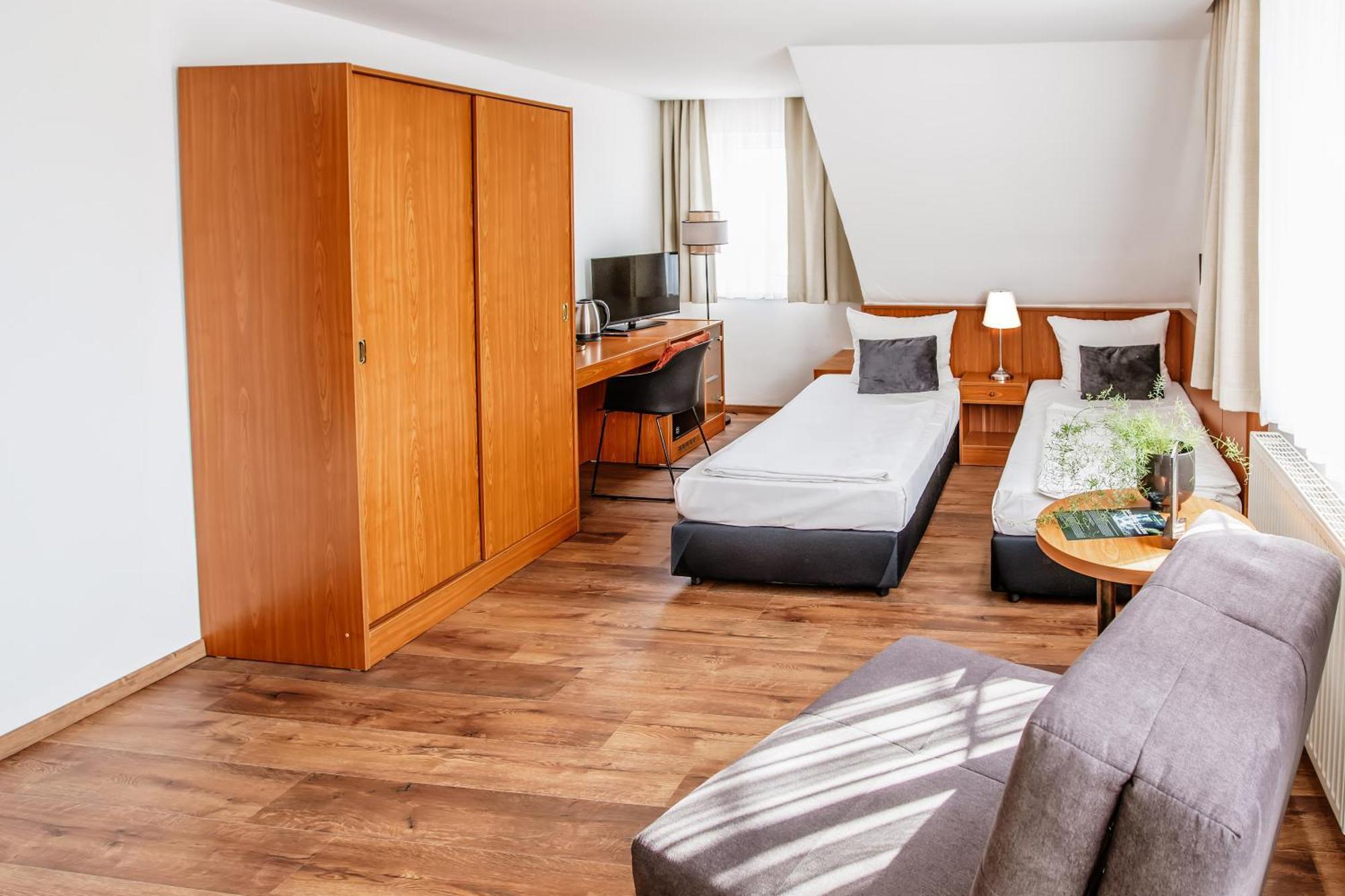 Hotel Und Restaurant Gartenstadt Erfurt Eksteriør billede