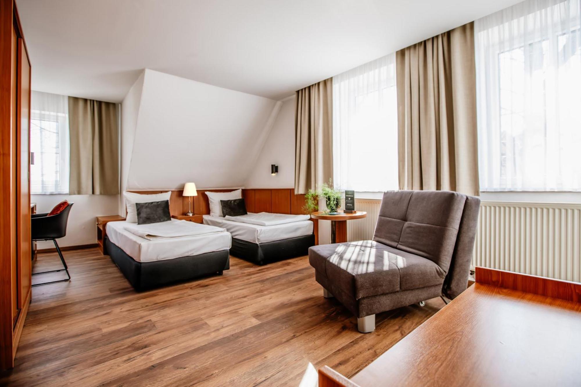 Hotel Und Restaurant Gartenstadt Erfurt Eksteriør billede